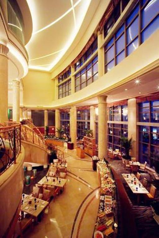 New Century Grand Hotel Kaifeng Exteriör bild