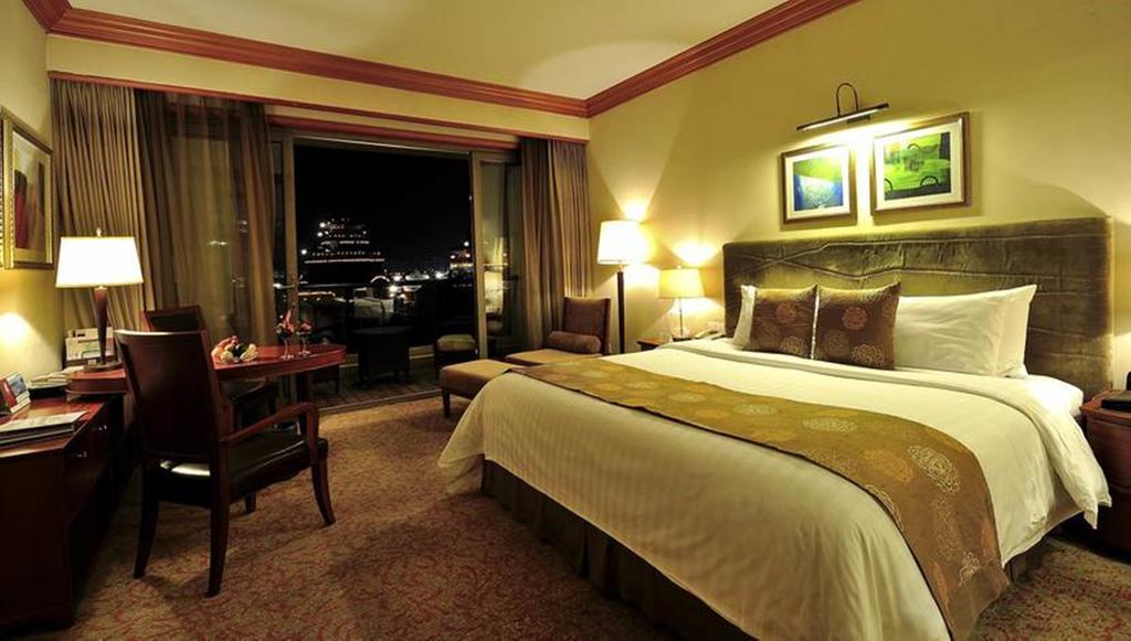 New Century Grand Hotel Kaifeng Exteriör bild