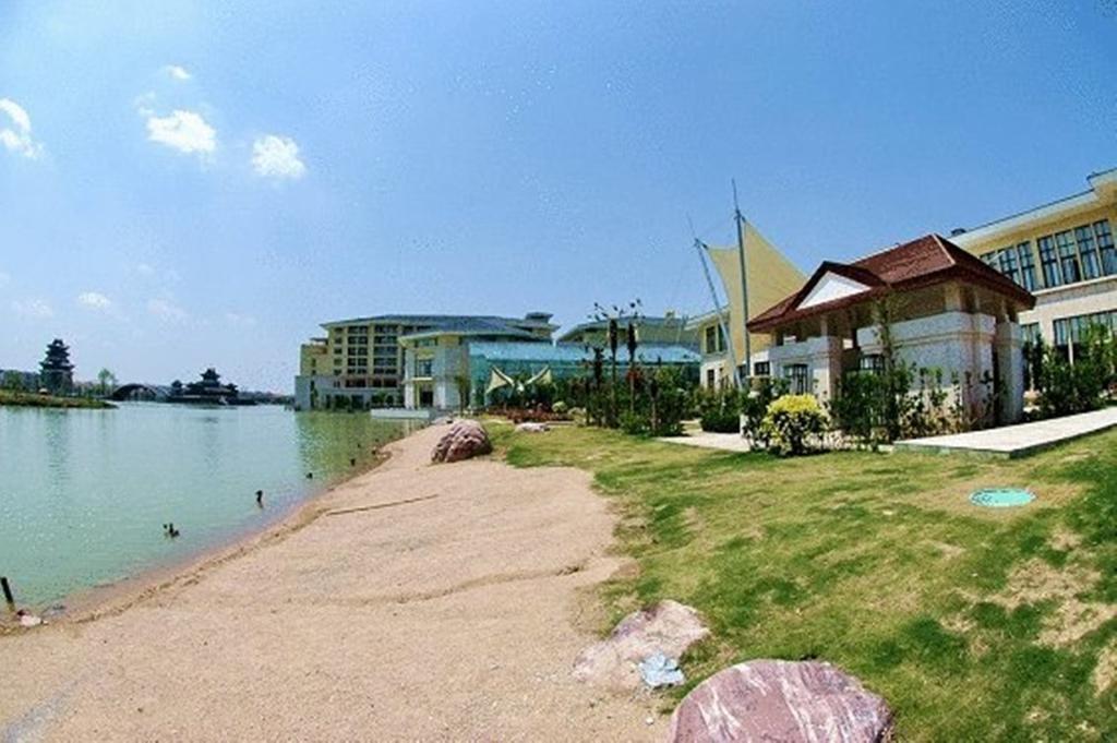 New Century Grand Hotel Kaifeng Exteriör bild